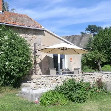 La Mez A Nine D'hotes ゲストハウス